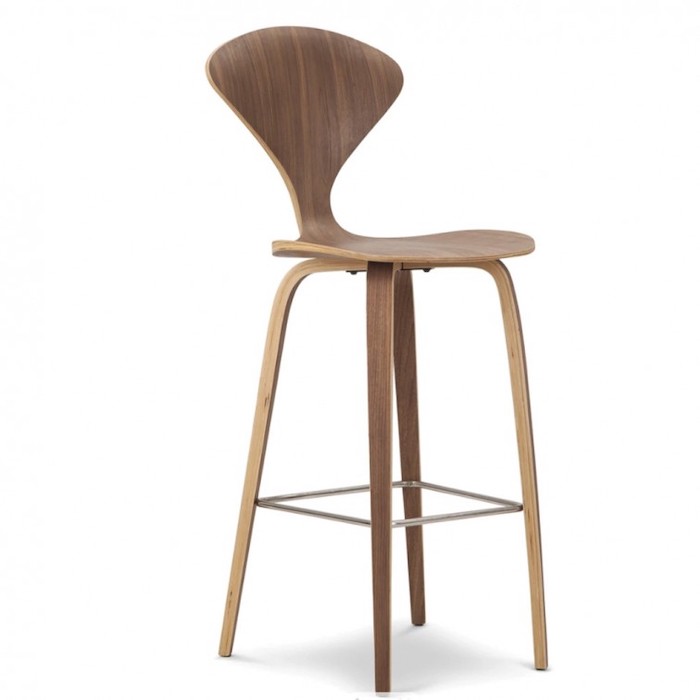 Ghế bar stool được làm hoàn toàn bằng gỗ 