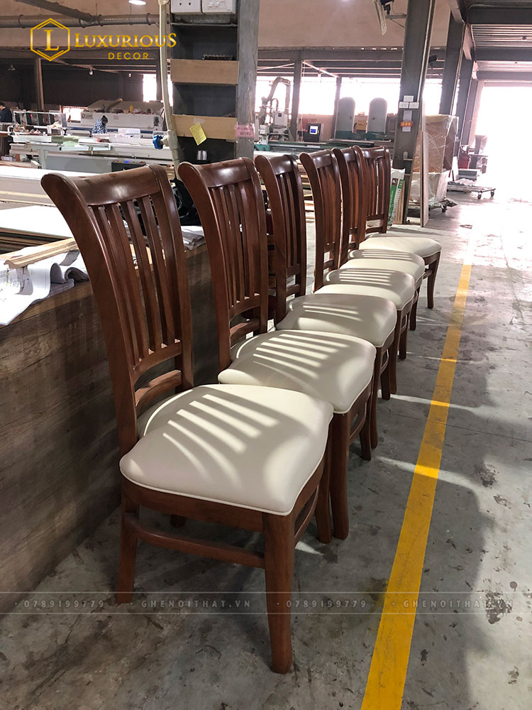Xưởng sản xuất bàn ghế nội thất cao cấp